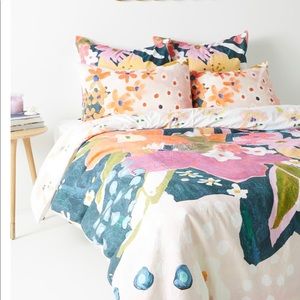 Anthropologie Matilda Reversible Duvet Cover